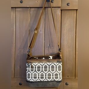 Myra Bag Hairon Western